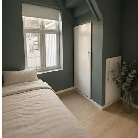 Spacious 3 Bedroom In *